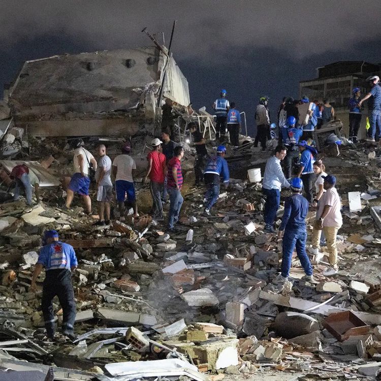 Venezuela’da yeni deprem!