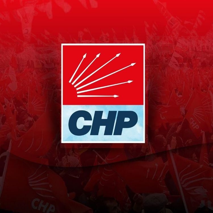 CHP'nin Antalya ve Kayseri il başkanları görevden alındı