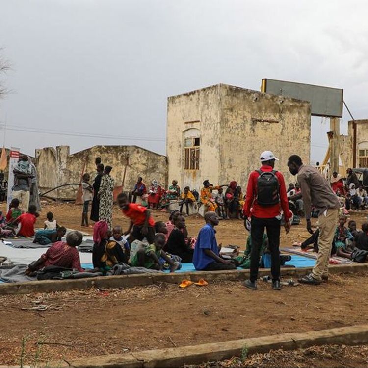 "Güney Sudan'da çatışma ve yerinden edilme binlerce insanı tehlikeye atıyor"