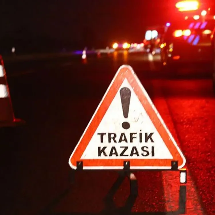 Burdur'da feci kaza: Otomobil şarampole devrildi!