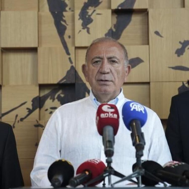 Gürsel Tekin'den CHP'nin üye katılım törenine ilişkin açıklama!