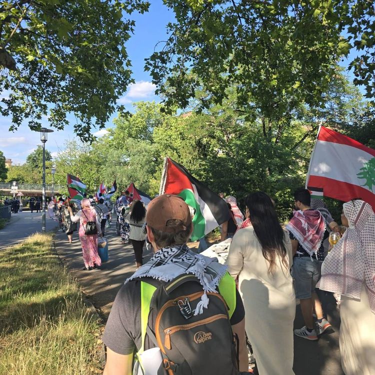 Almanya'da "Filistin'e Özgürlük" Yürüyüşü