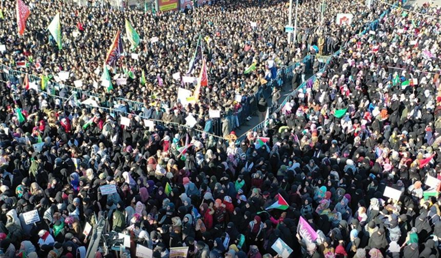 Diyarbakır’dan yükselen 'Kudüs Bizimdir' mitinginin drone görüntüleri