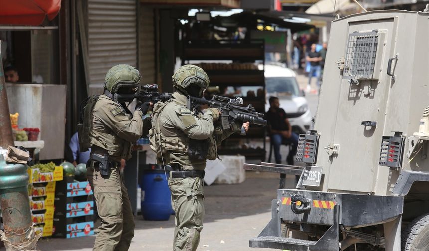 Nablus'a baskın: Filistinliler yaralandı!