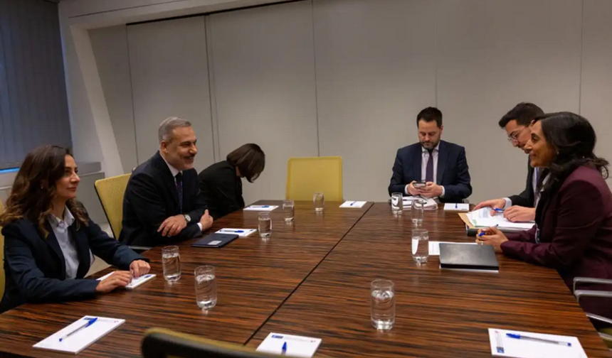 Bakan Fidan, Kanada ve Belçikalı mevkidaşlarıyla görüştü