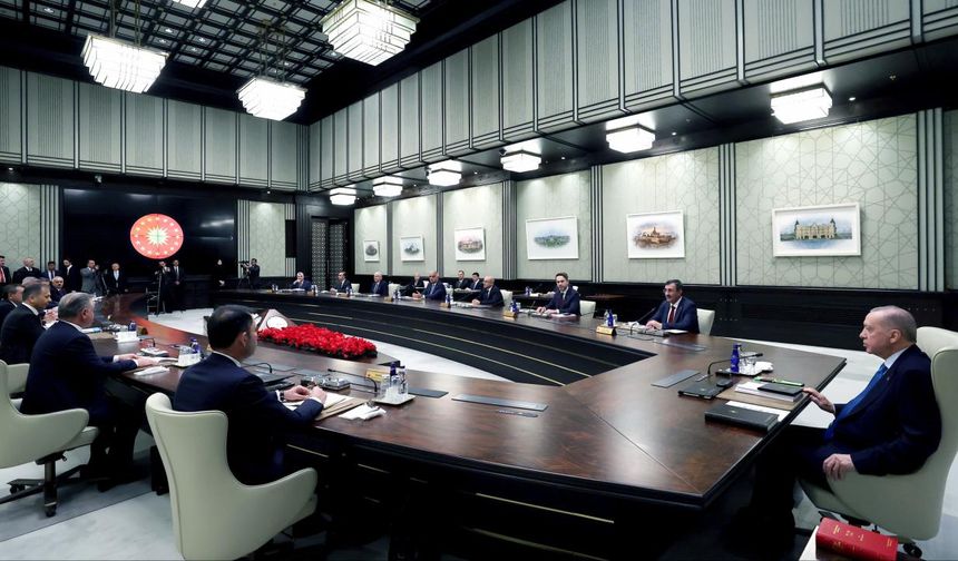 Cumhurbaşkanlığı Kabinesi toplandı: İşte masadaki konular