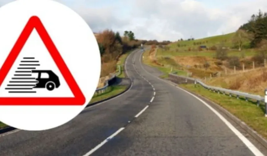 Yeni Trafik Levhası Tanıtıldı: Yollarda Görünce Dikkat! İşte Anlamı