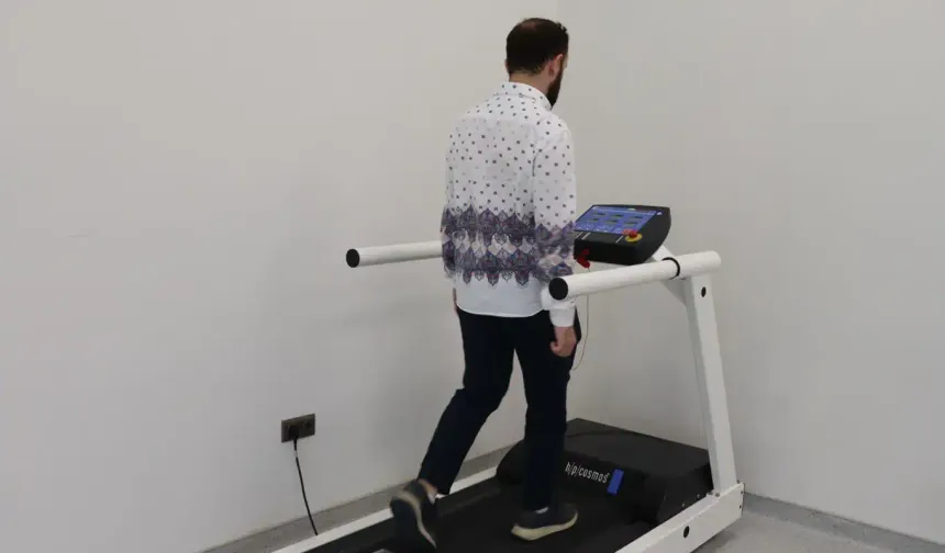 Günlük alışkanlıklar ciddi postür sorunlarına yol açıyor