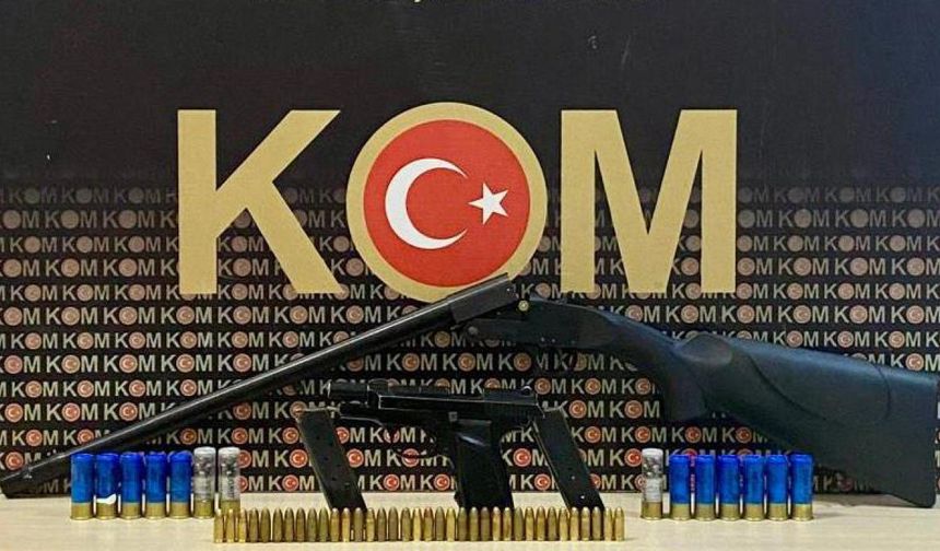 Yasa dışı silah ticaretine operasyon: 10 gözaltı