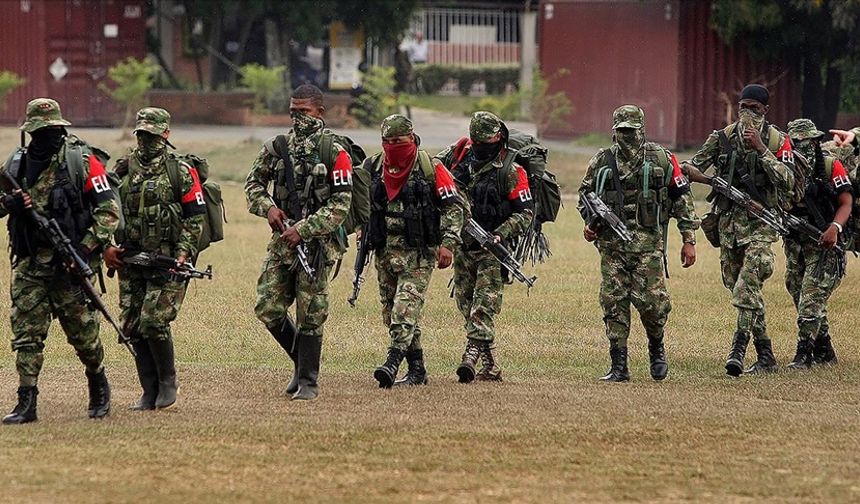Kolombiya'da silahlı grev çağrısı: Petro'dan sert tepki!