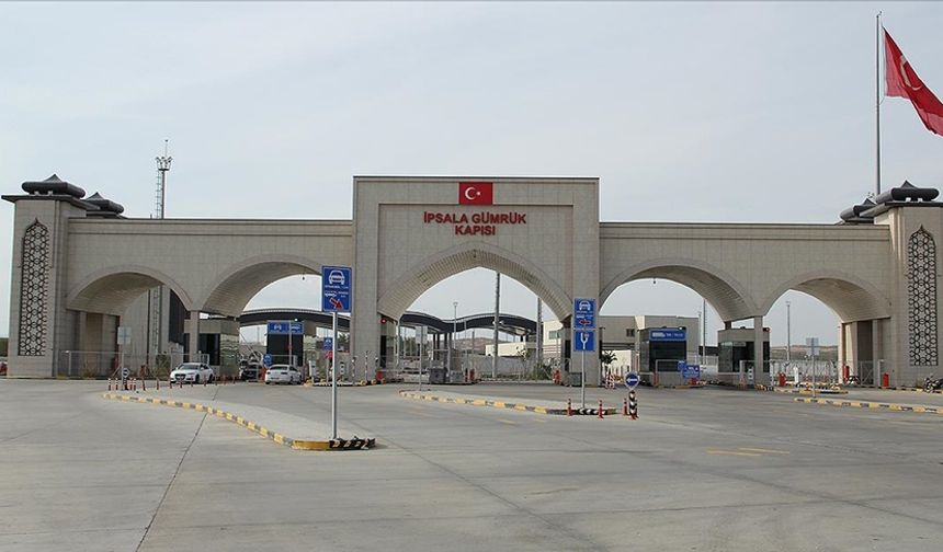 Yunanistan’daki çiftçi grevi sınır kapılarını kapattı: TIR geçişleri durdu