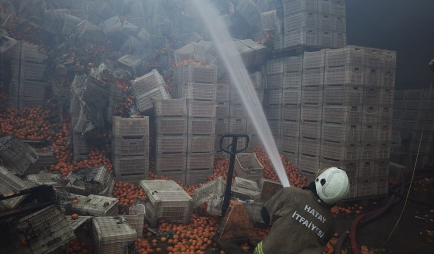 Hatay'daki fabrika yangınında 1 işçi hayatını kaybetti
