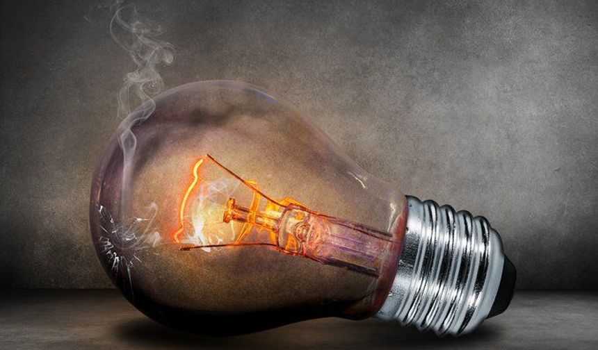 Yarın elektrik kesintisi uzun sürecek: Osmaniye'nin kesinti listesi açıklandı (14 Ocak)