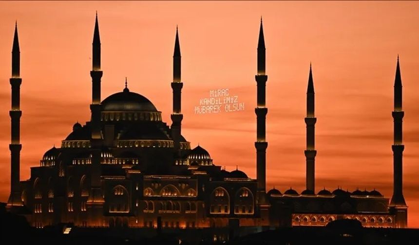 İsra Suresi’nin İlk Âyeti Okunuşu ve Meali: Kur’an-ı Kerim’de Miraç Hadisesi