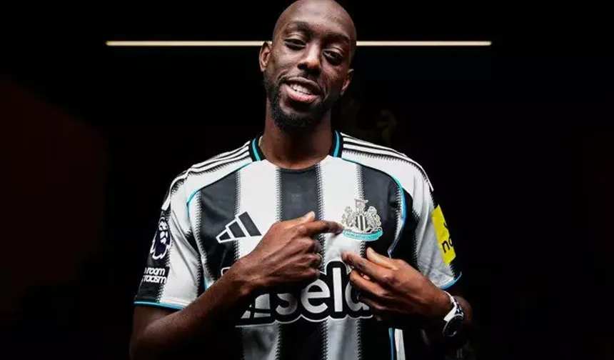 57 milyon euroluk golcü Yoane Wissa için Süper Lig iddiası