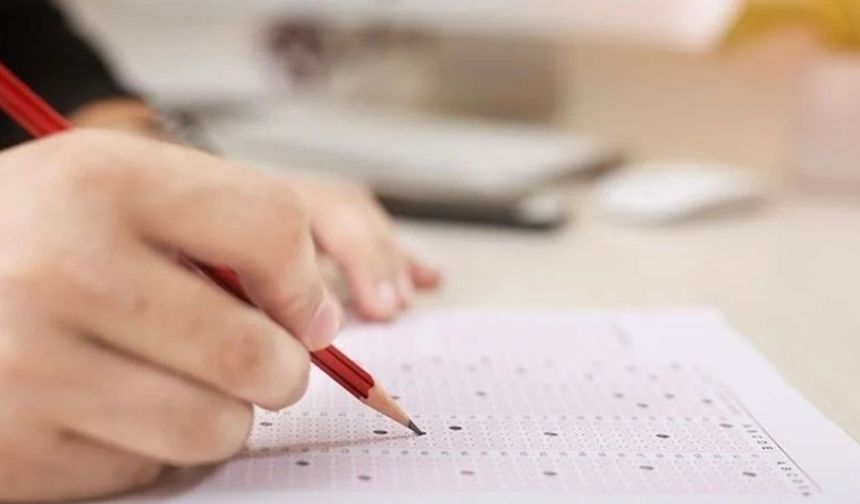 2026 Bursluluk sınavı (İOKBS) ne zaman, başvurular başladı mı? MEB sınav takvimini ve kılavuzu duyurdu
