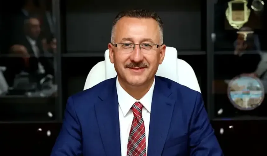 AK Parti'den Adapazarı Belediye Başkanı Mutlu Işıksu hakkında kesin ihraç talebi