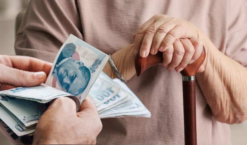 Emekli ve asgari ücretle çalışanları zorda bırakacak haber geldi!