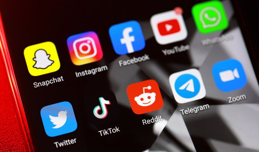 Sosyal Medyanın Küresel Güç Mücadelesi!