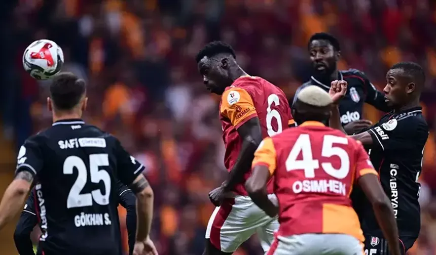 Galatasaray- Beşiktaş maçında ikinci yarı başladı!