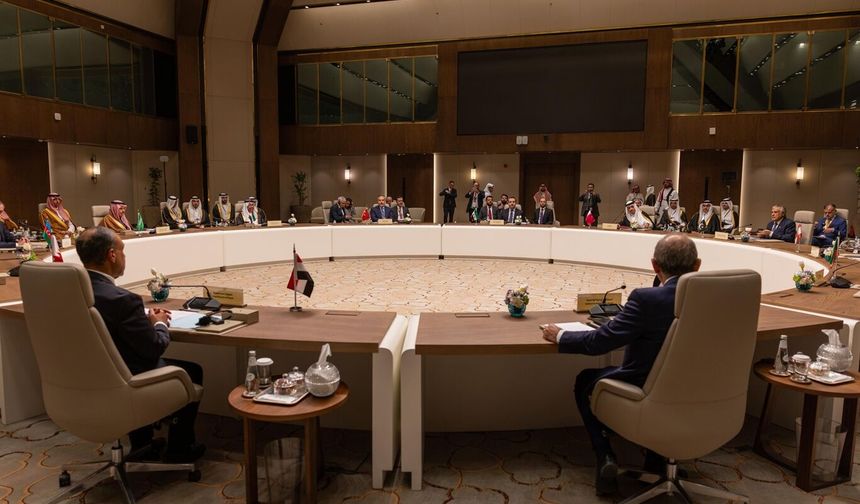 Bölge ülkeleri Riyad toplantısı sonrası ortak bildiri yayımladı!