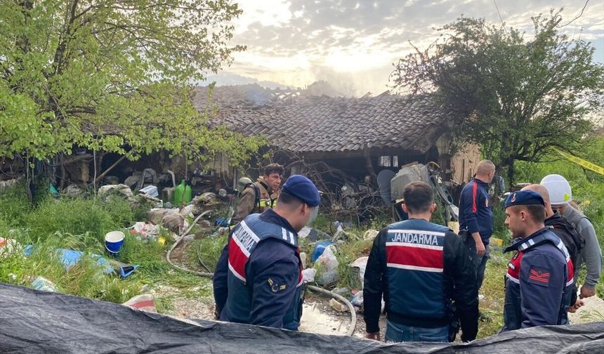 Bağ evinde yangın: 90 yaşındaki kişi öldü!