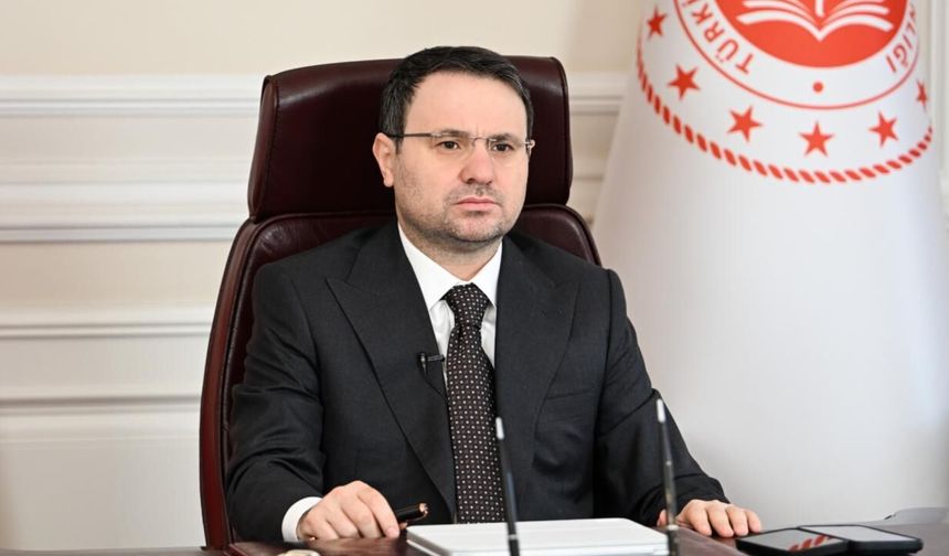 Bakan Gürlek'ten 27 Nisan E-muhtırası açıklaması