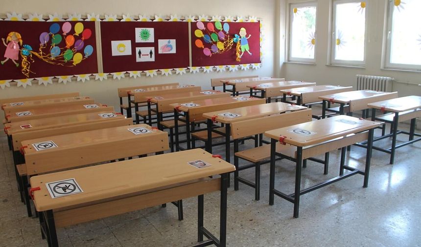 Öğretmenlerin il içi  yer değiştirme sonuçları açıklandı