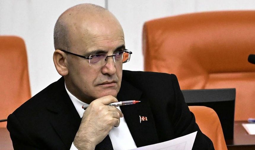 Şimşek: İhracat 275,8 milyar dolarla zirvede