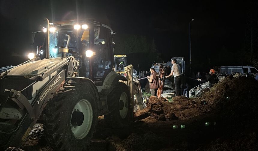 Kastamonu'da göçük altında kalan işçinin cenazesine ulaşıldı