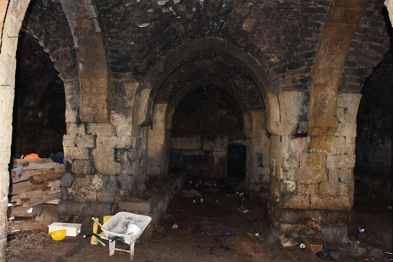 Bitlis’te tarihi Hatuniye Han’ın restorasyonuna başlandı