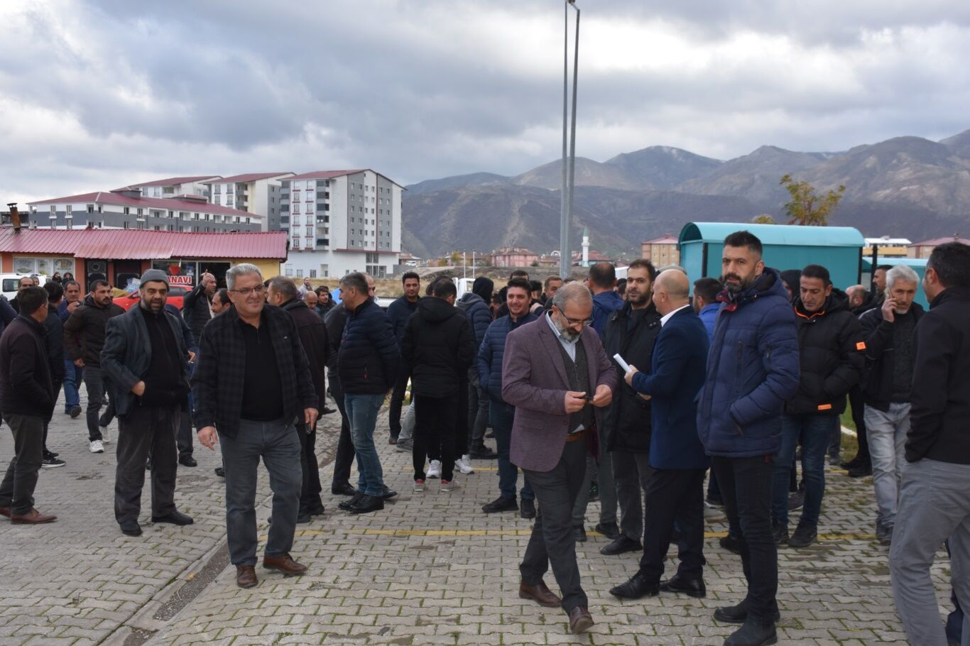 Bitlis'te TOKİ sakinleri artık sorunlarının çözülmesini istiyor
