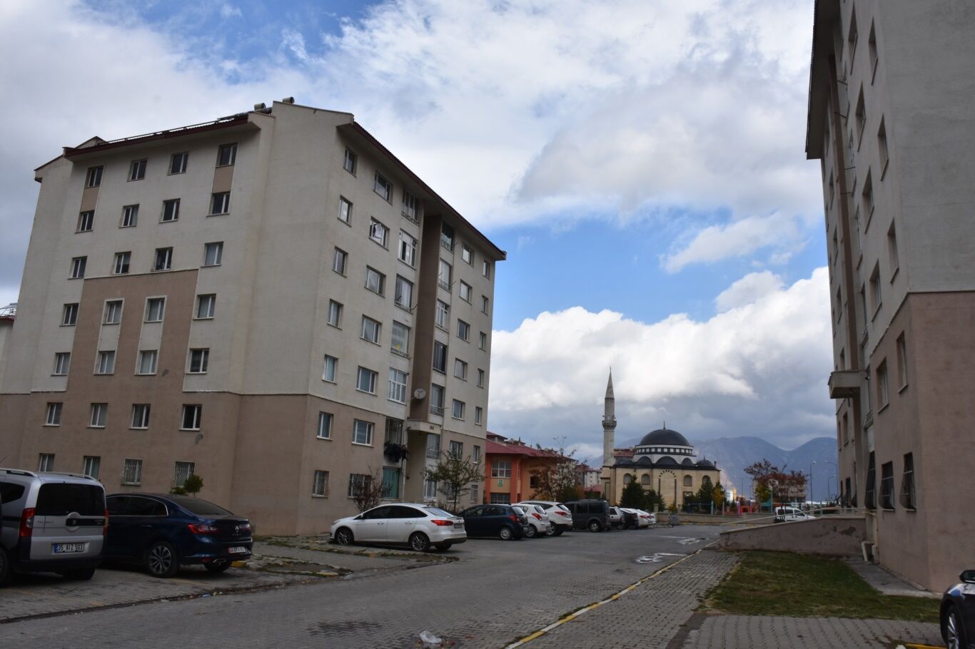 Bitlis'te TOKİ sakinleri artık sorunlarının çözülmesini istiyor