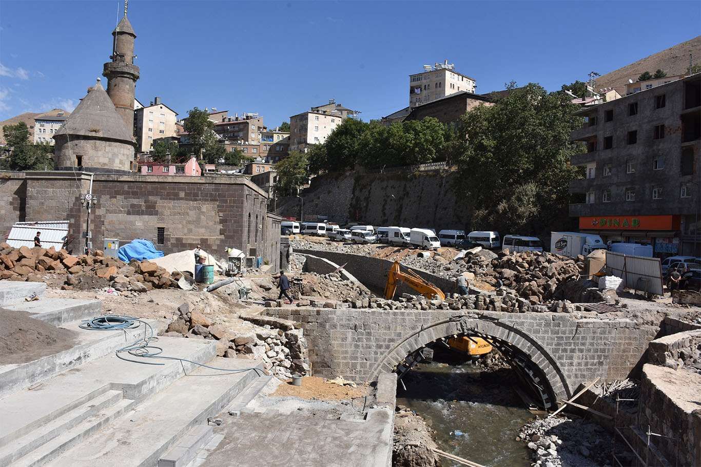 Bitlis’te gün yüzene çıkan tarihi 10 köprü restore ediliyor