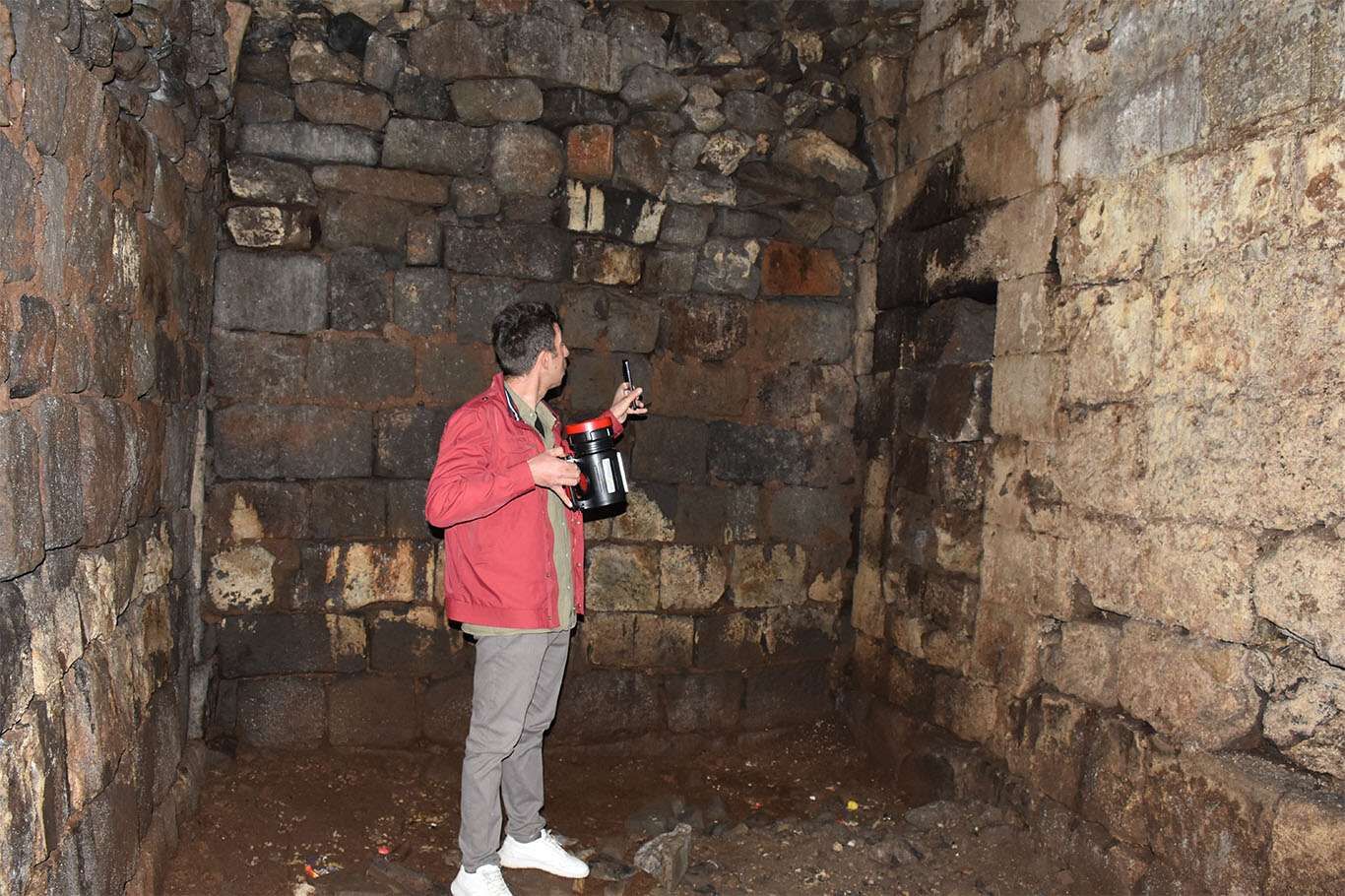 Bitlis’te tarihi Hatuniye Han’ın restorasyonuna başlandı