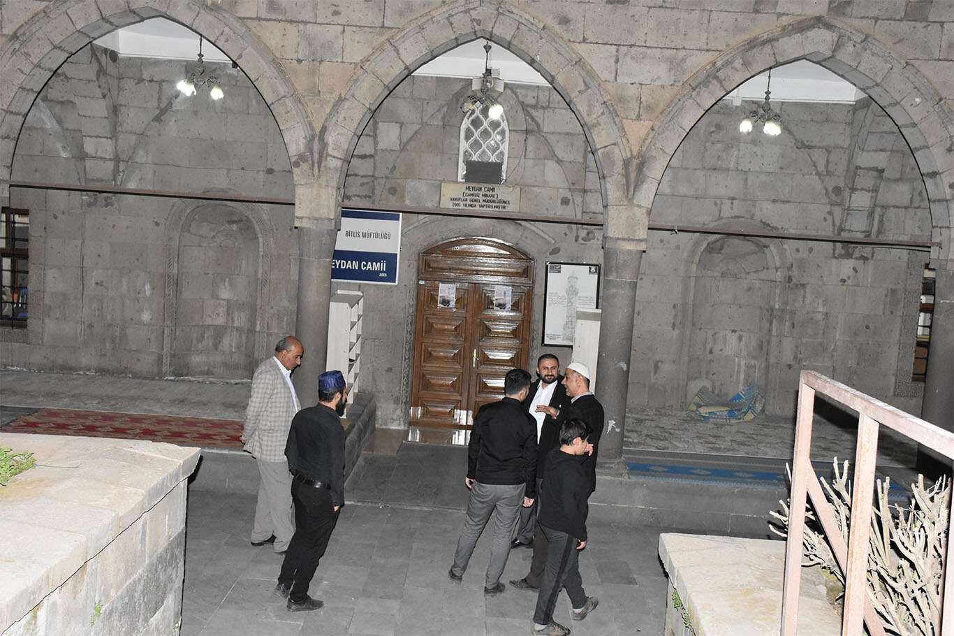 Bitlis’te hatimle teravih namazı geleneği sürdürülüyor