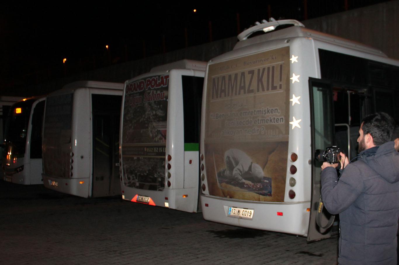 Bitlis’te Corona virüse karşı halk otobüsleri ve minibüsler dezenfekte ediliyor