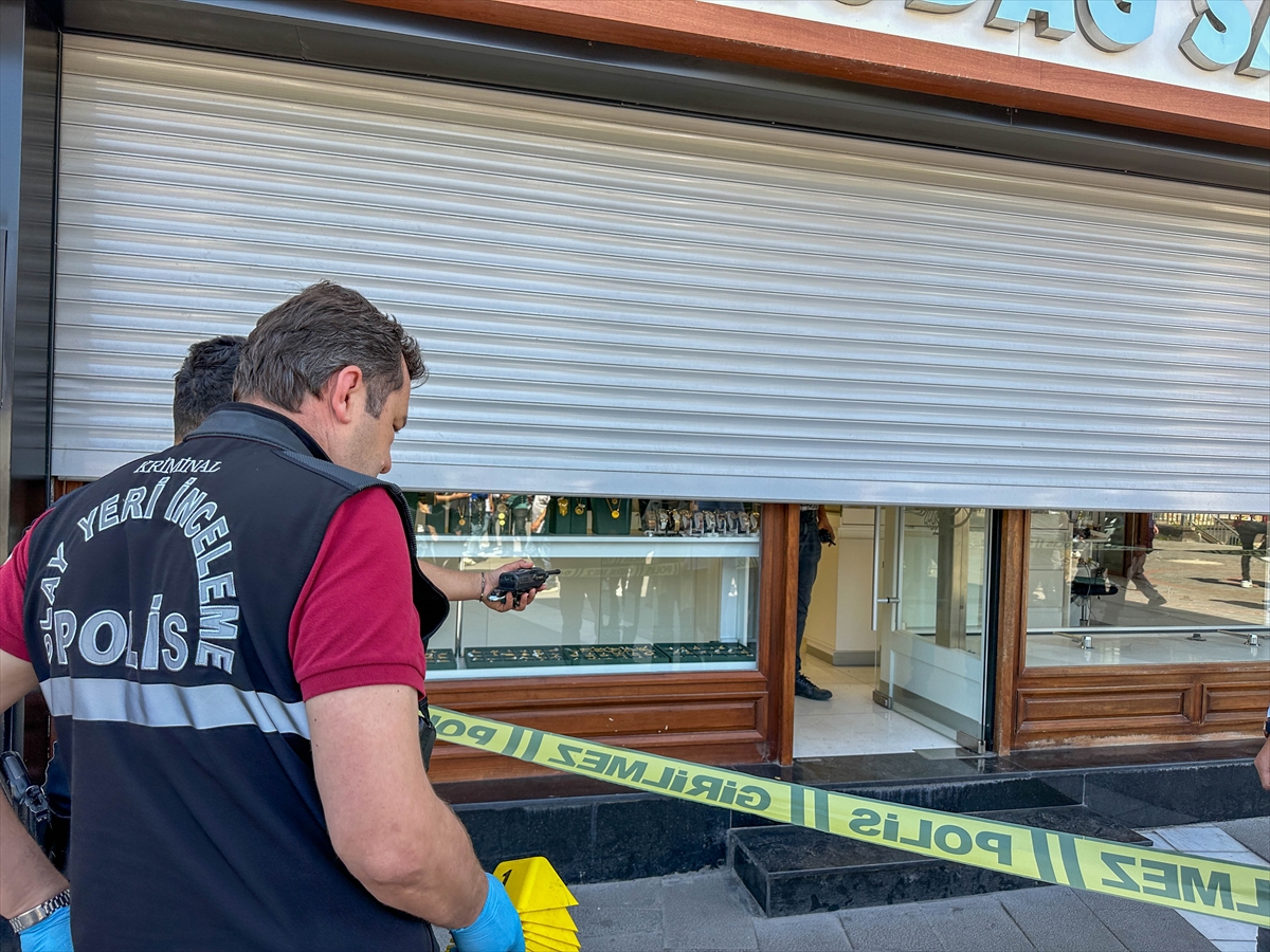 A A 20250512 37927102 37927098 U S A K T A K U Y U M C U D A K I S I L A H L I S A L D I R I D A 2 K I S I Y A R A L A N D I