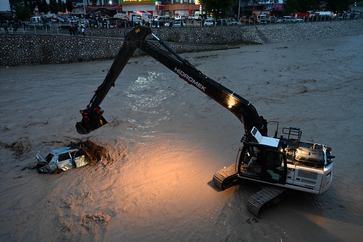 A A 20250515 37967971 37967961 O S M A N I Y E D E S A G A N A K N E D E N I Y L E B U L B U L D E R E S I T A S T I