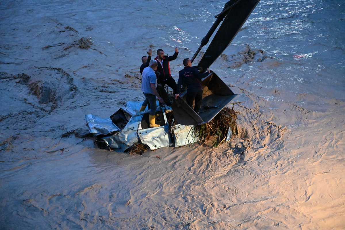 A A 20250515 37967971 37967967 O S M A N I Y E D E S A G A N A K N E D E N I Y L E B U L B U L D E R E S I T A S T I