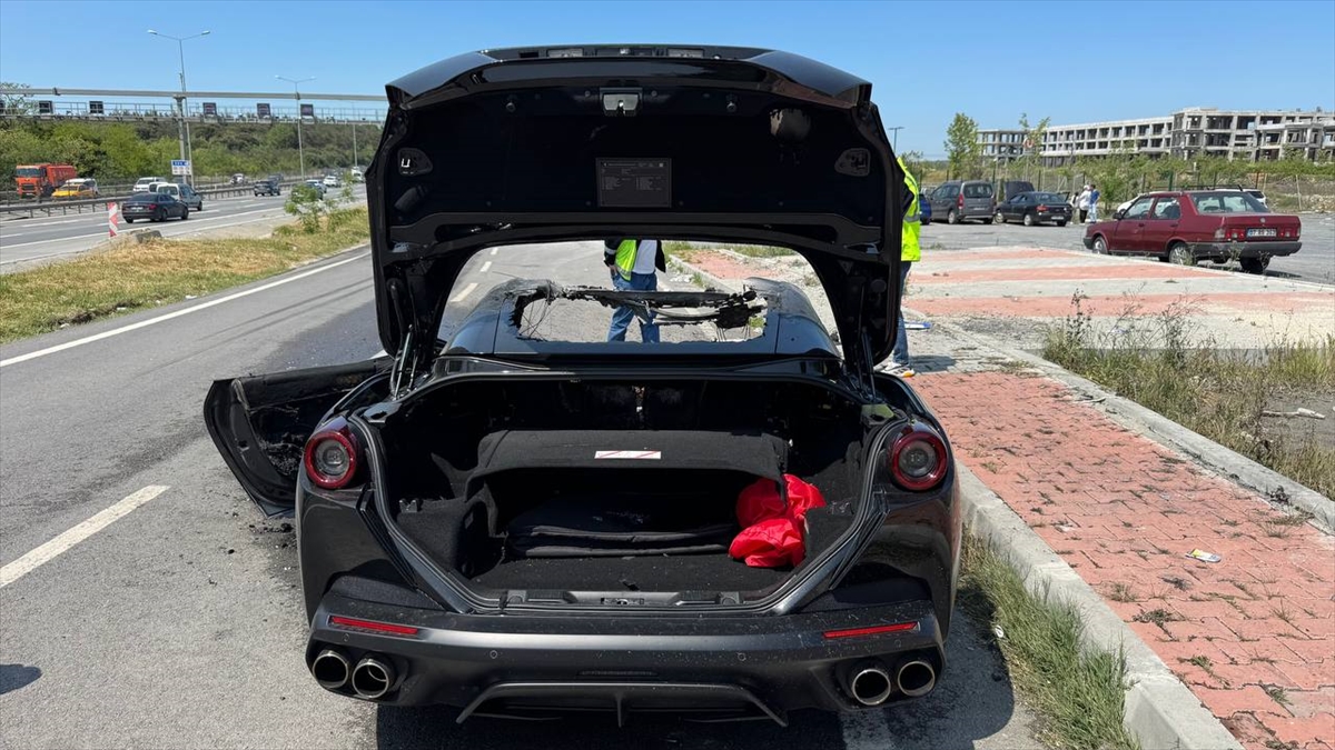 A A 20250519 38009557 38009555 E Y U P S U L T A N D A S E Y I R H A L I N D E K I L U K S O T O M O B I L Y A N D I