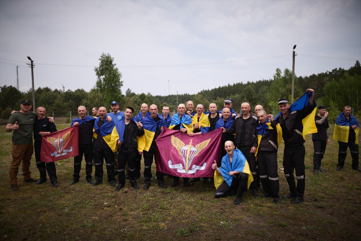 A A 20250525 38075413 38075411 R U S Y A V E U K R A Y N A I S T A N B U L D A K I M U Z A K E R E L E R D E K A R A R L A S T I R D I K L A R I E S I R T A K A S I N I T A M A M L A D I