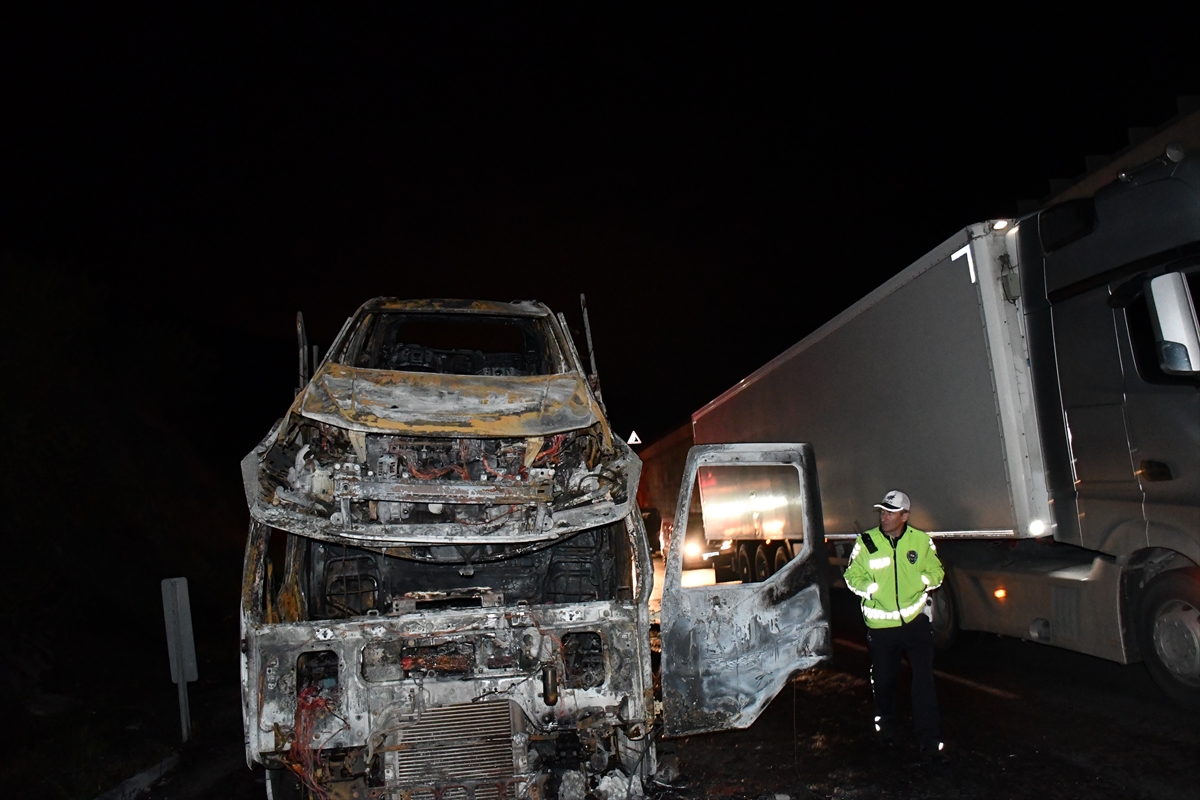 A A 20250527 38092285 38092282 B I L E C I K T E O T O M O B I L Y U K L U T I R D A Y A N G I N C I K T I