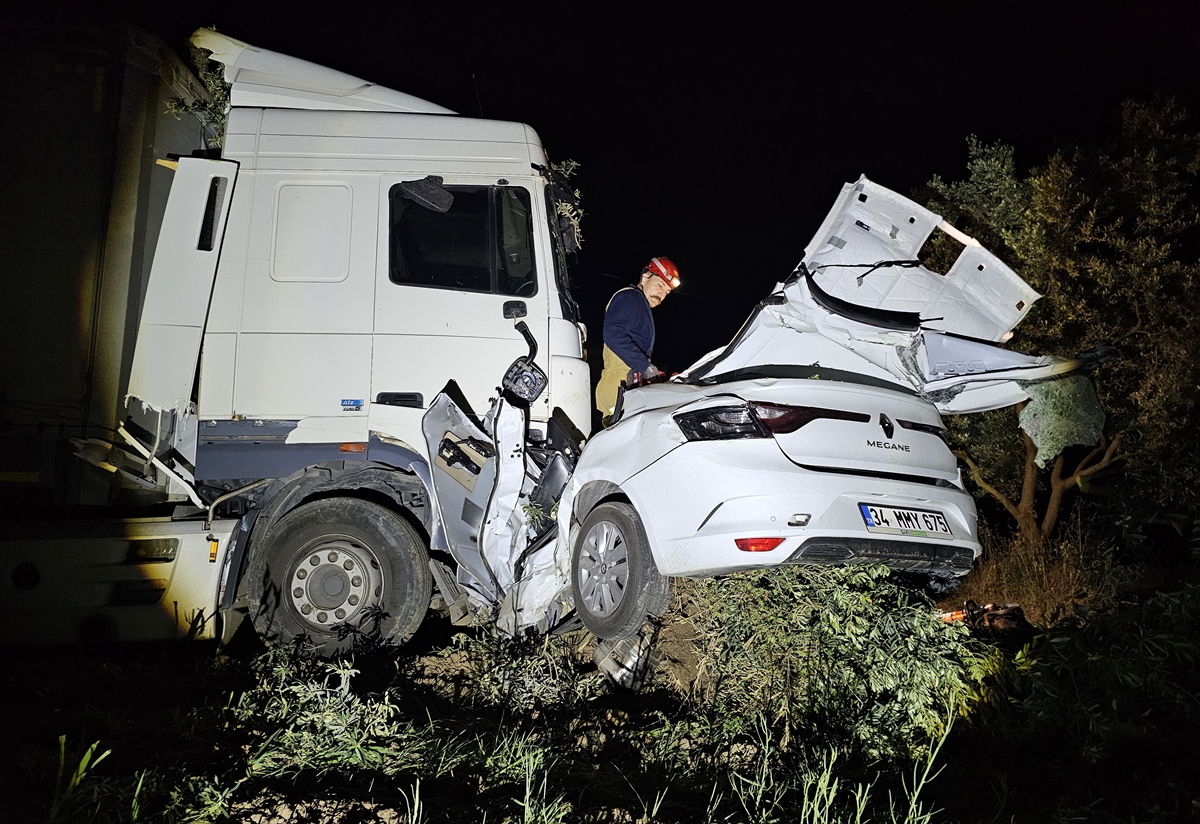 A A 20250530 38127553 38127545 B U R S A D A O T O M O B I L I L E T I R I N C A R P I S T I G I K A Z A D A 1 K I S I O L D U 1 K I S I Y A R A L A N D I