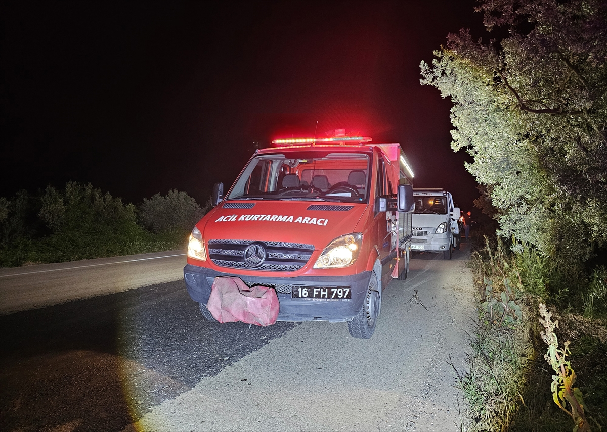 A A 20250530 38127553 38127548 B U R S A D A O T O M O B I L I L E T I R I N C A R P I S T I G I K A Z A D A 1 K I S I O L D U 1 K I S I Y A R A L A N D I