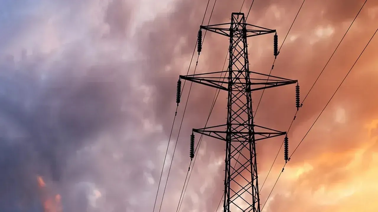 Tekirdağ yarın karanlığa gömülecek! Tekirdağ'da yarın birçok ilçe ve mahallede elektrik kesintisi olacak