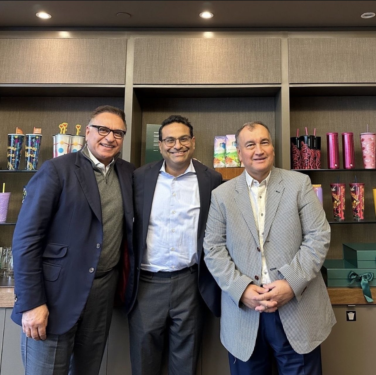 G C T F8Fc X E A Akku Y