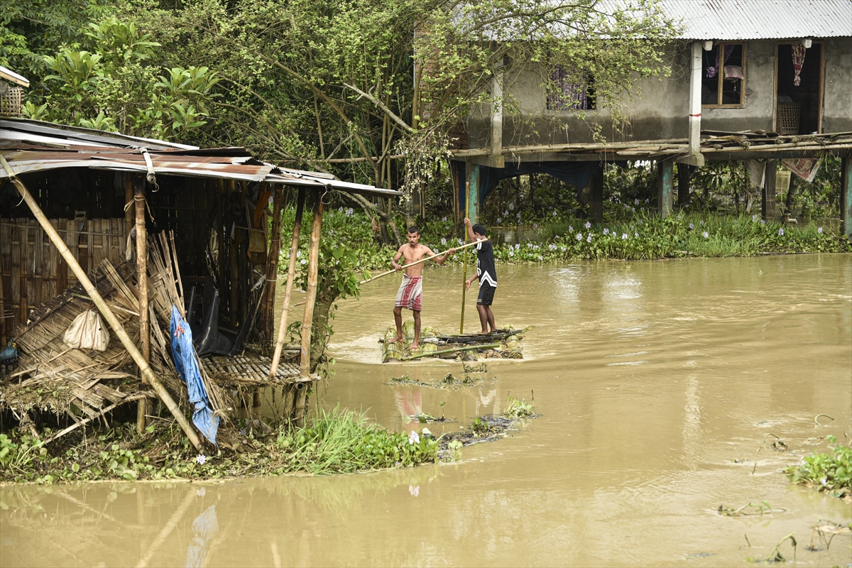 A A 20250601 38151861 38151852 H I N D I S T A N D A S I D D E T L I Y A G I S L A R N E D E N I Y L E E N A Z 26 K I S I O L D U