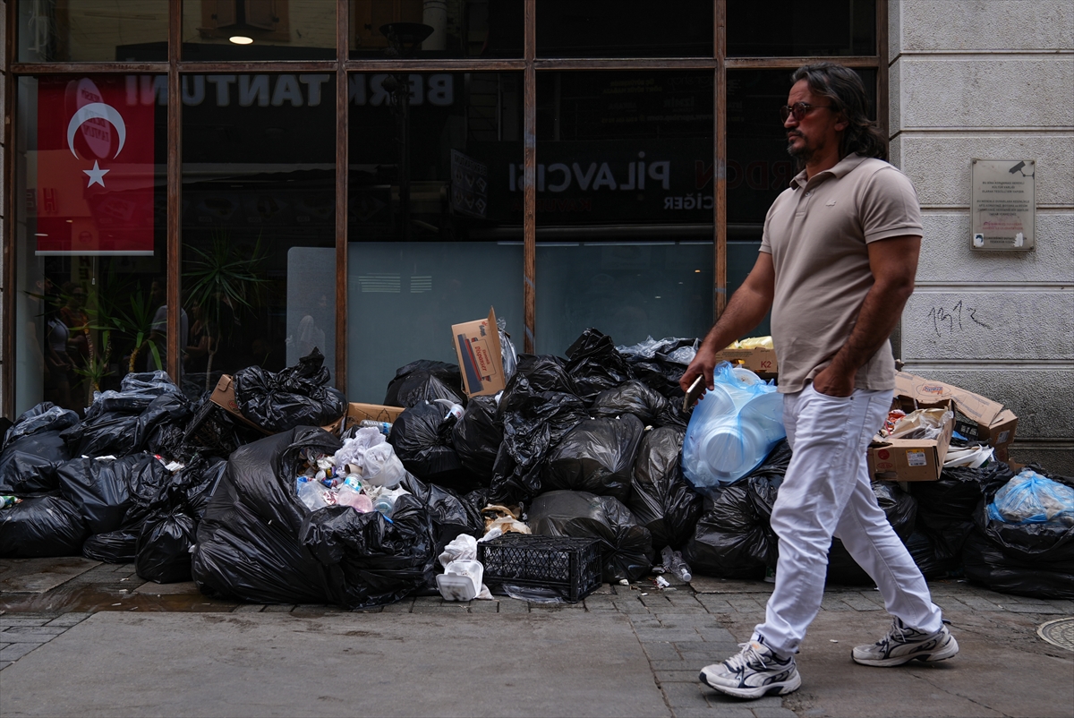 A A 20250601 38153432 38153431 I Z M I R D E Y A K L A S I K 23 B I N I S C I N I N G R E V I D O R D U N C U G U N U N D E