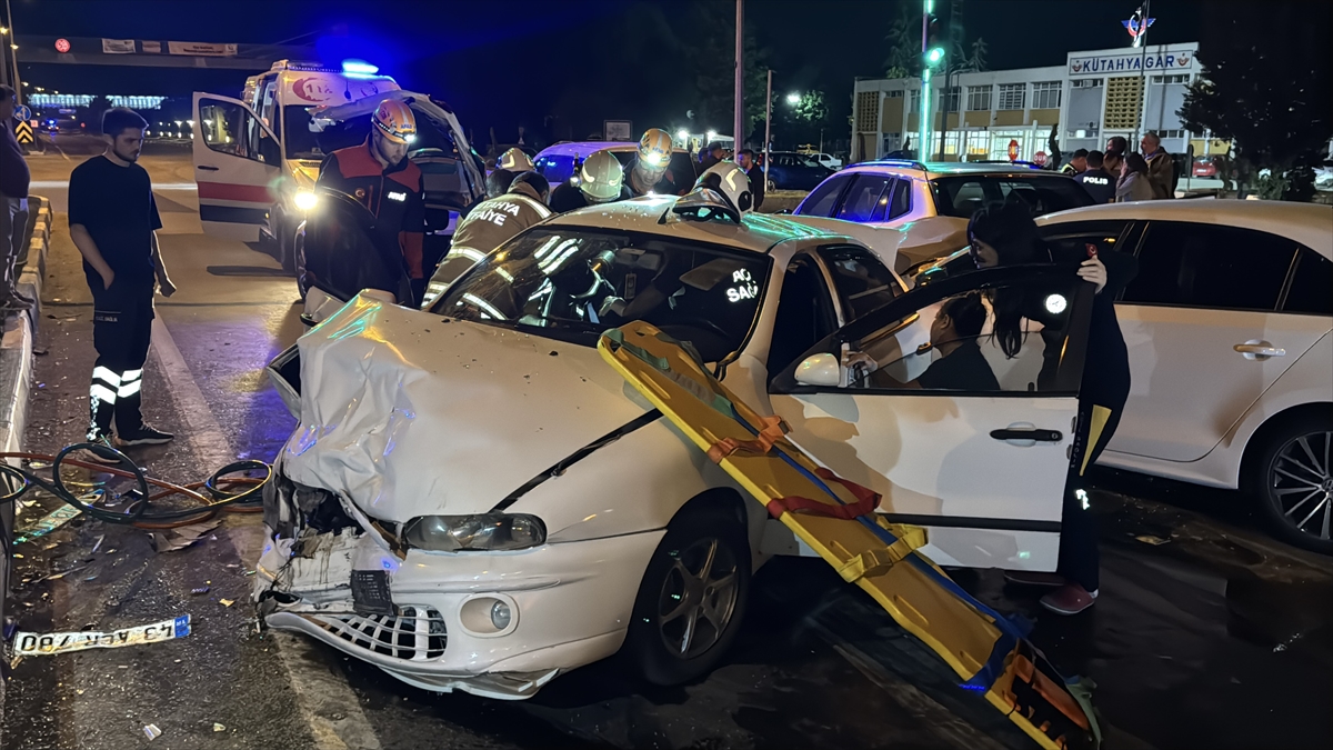 A A 20250608 38217728 38217723 K U T A H Y A D A Z I N C I R L E M E T R A F I K K A Z A S I N D A 4 K I S I Y A R A L A N D I